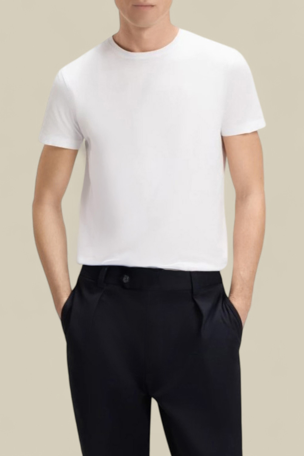 תמונת כל הלוק של בוס X דיויד בקהאם חולצת טי